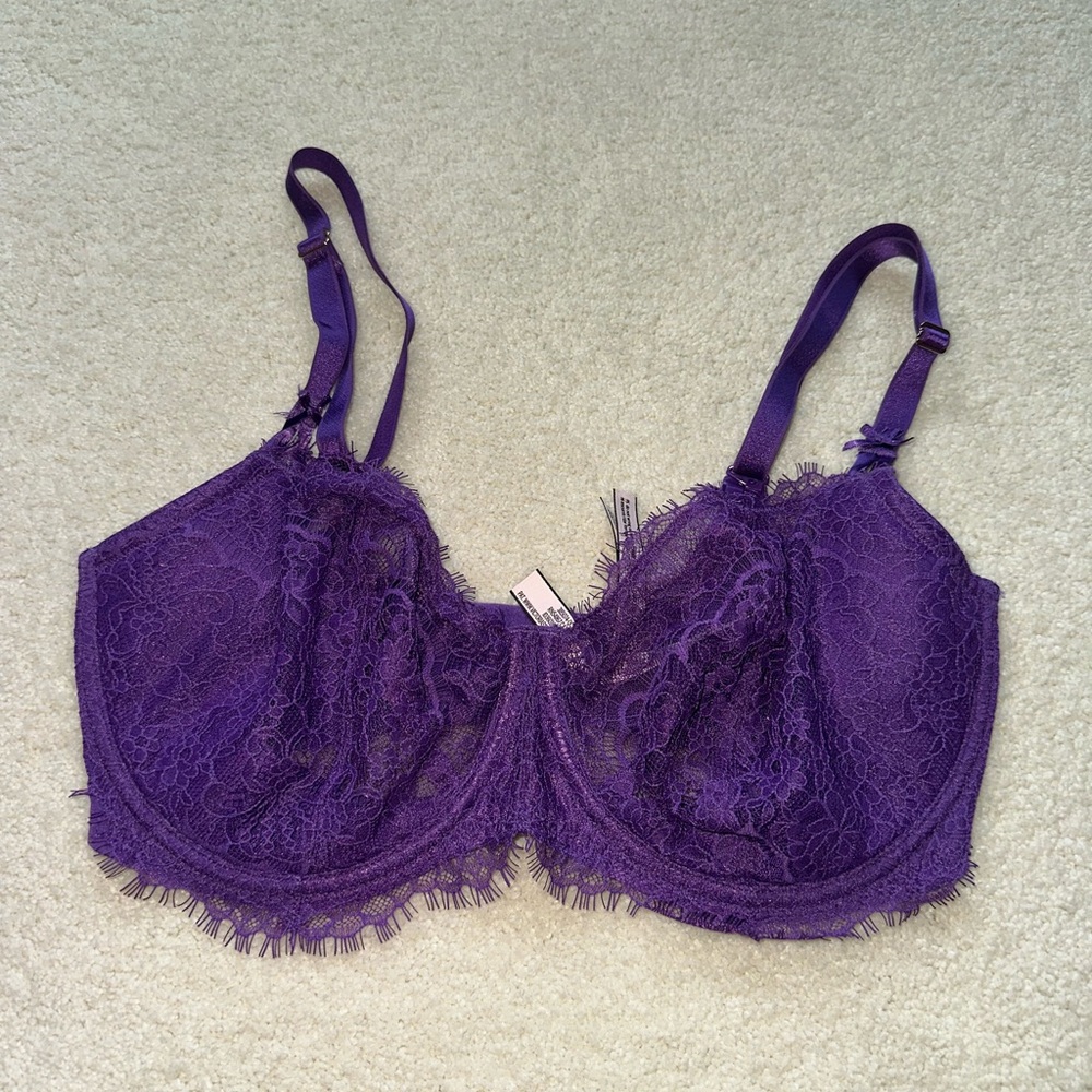 Victoria’s Secret Dream Angels Lace Push Up Bra (Without Padding) 36DDD